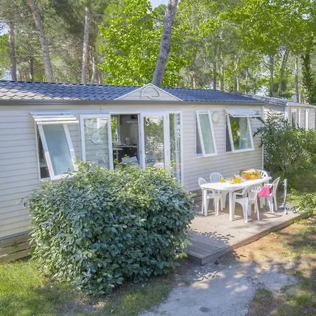 Taxo Les Pins 4*