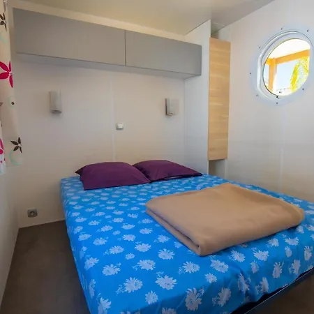 Taxo Les Pins Campsite 4*