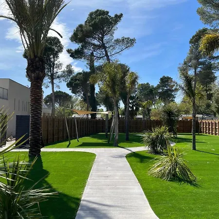 Taxo Les Pins Кемпинг 4*