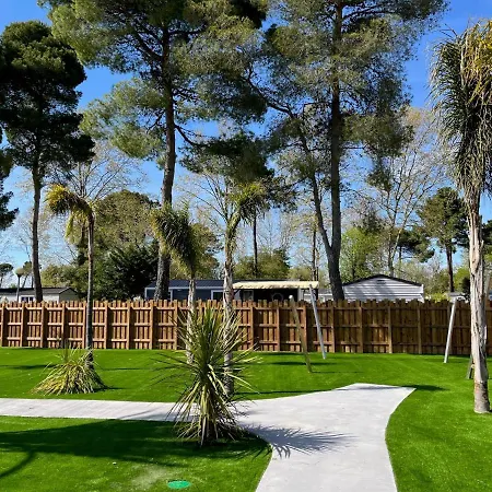 Taxo Les Pins 4*