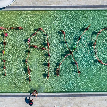 Кемпинг Taxo Les Pins 4*