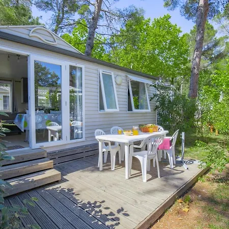 Taxo Les Pins Camping 4*
