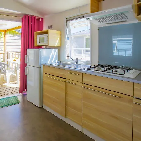 Taxo Les Pins Camping 4*