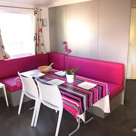 Кемпинг Taxo Les Pins 4*