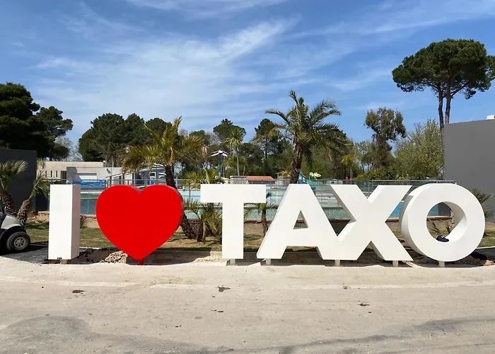 Taxo Les Pins Parque de Campismo 4*