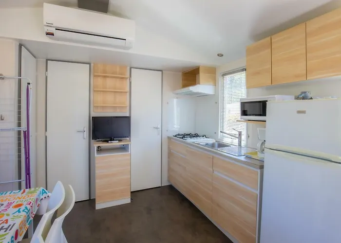 Taxo Les Pins Parque de Campismo 4*